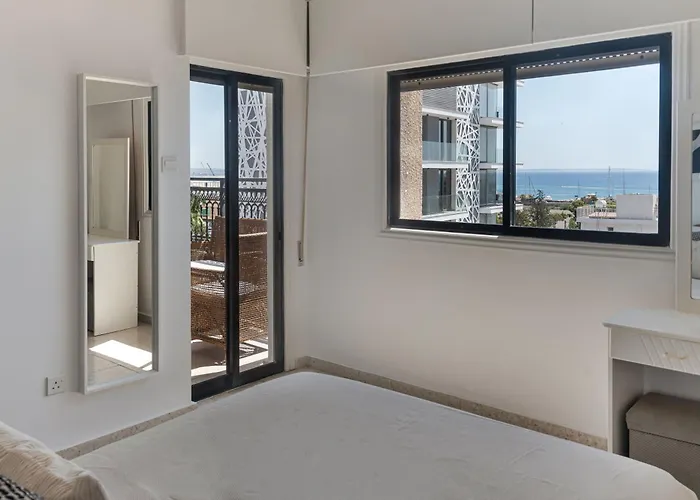 Phaedrus Living Seaview Phinikoudes Flat Διαμέρισμα Λάρνακα