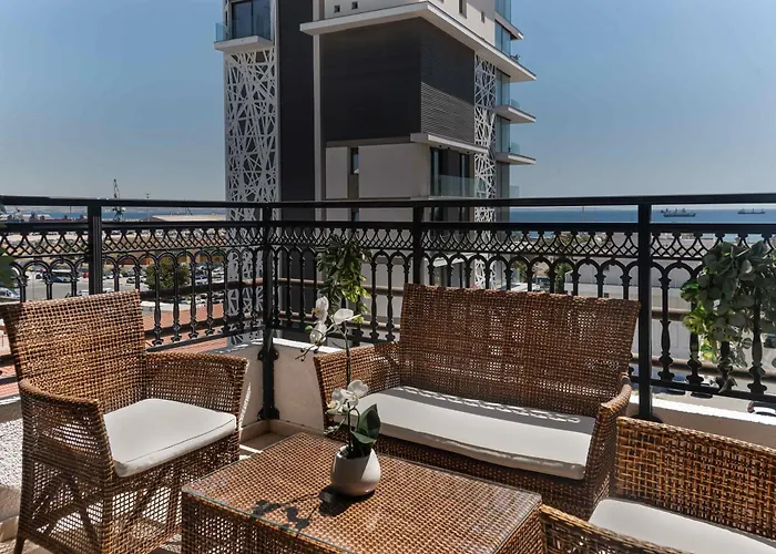 Phaedrus Living Seaview Phinikoudes Flat Διαμέρισμα