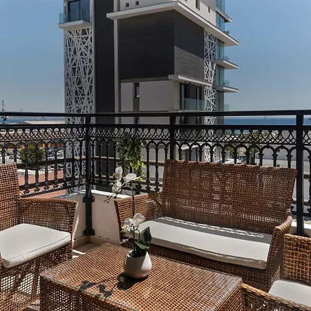 Phaedrus Living Seaview Phinikoudes Flat Apartamento
