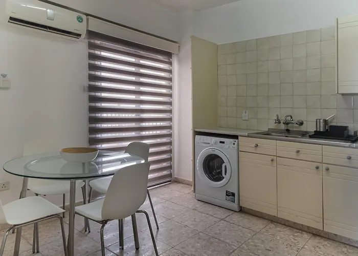 Апартаменты Phaedrus Living Seaview Phinikoudes Flat *